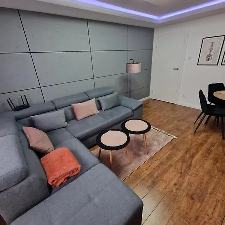 アパート Sadecka Ostoja *